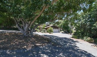 3096 Coral Tree Ln, Fallbrook, CA 92028