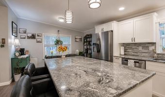 20 Chickadee Dr, Alfred, ME 04002