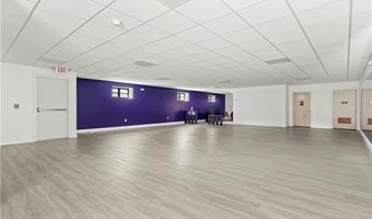 1016 Park Ave 1, Cranston, RI 02910