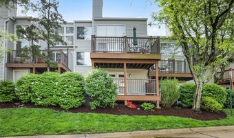 1709 Highview Circle Ct, Ballwin, MO 63021