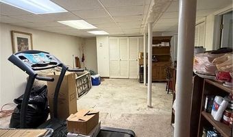 6 Balsam Ct, Johnston, RI 02919