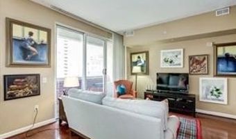 880 N POLLARD St 1002, Arlington, VA 22203