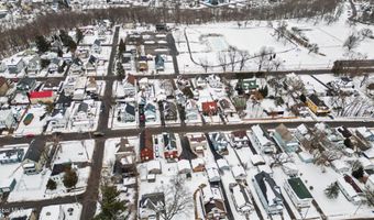 19 Pleasant Ave, Amsterdam, NY 12010