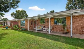 6001 Baylor Dr, Bartlesville, OK 74006