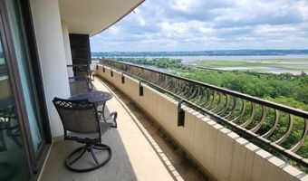 1300 CRYSTAL Dr #1404S, Arlington, VA 22202