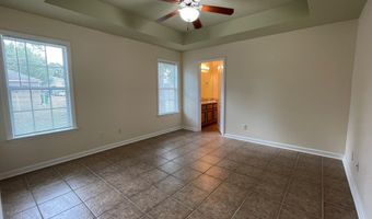 1852 Chestnut Dr, Valdosta, GA 31602