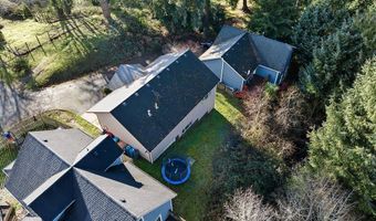 1676 SE 3RD St, Astoria, OR 97103