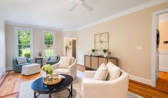 7713 Summercrest Dr, Apex, NC 27539