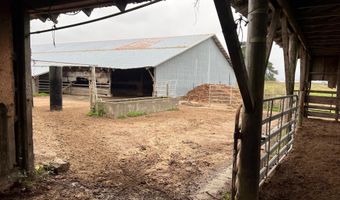 1127 Moxon Ln, Arcata, CA 95521