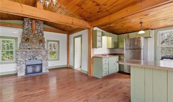 10 Hamilton Hl, Glocester, RI 02829