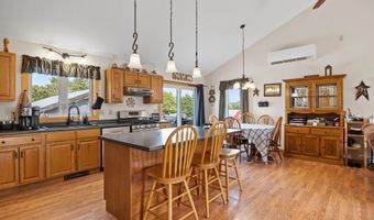 826 S Barnstead Rd, Barnstead, NH 03225