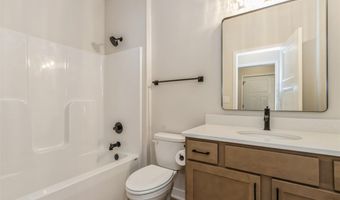791 Clover Hill Dr, North Liberty, IA 52317