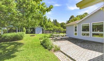 827 18th Ln, Arkdale, WI 54613