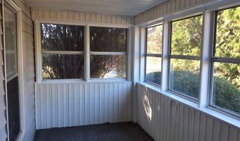 4066 Lakeshore Drive Dr, Bean Station, TN 37708