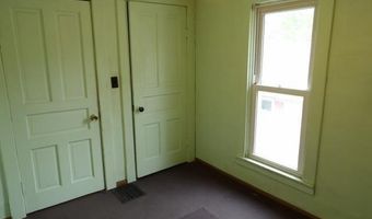 1138 E Hunt St, Adrian, MI 49221