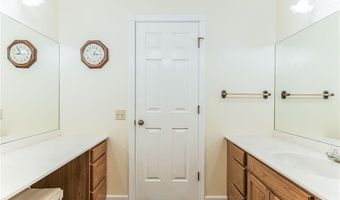 116 Holly Hills Ln, North Kingstown, RI 02874