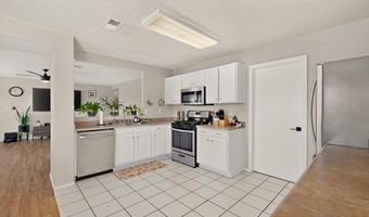 10700 Pinon Park Ct NW, Albuquerque, NM 87114