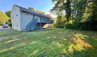 94 Conanicus Rd, Narragansett, RI 02882
