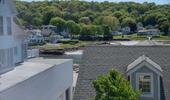 38 Townsend Ave, Boothbay Harbor, ME 04538