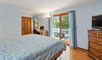 294 Salt Rock Rd, Barnstable, MA 02630