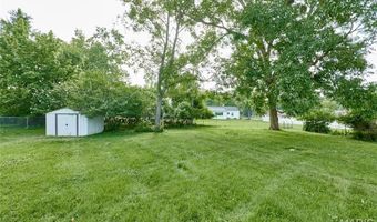 228 Newton Pl, Ballwin, MO 63021