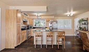 7102 Bohn Blvd, Anderson, CA 96007