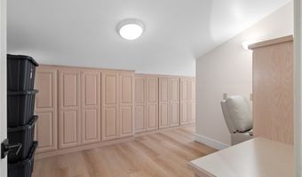 22224 Reynolds Dr, Torrance, CA 90505