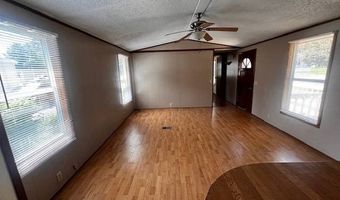 17 Shady Ln, Arundel, ME 04046