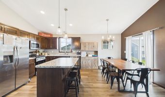 114 Collina Cir, Avon, MN 56310