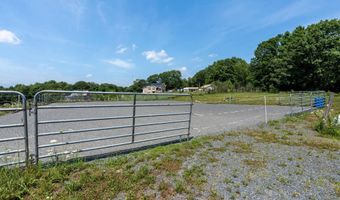 360 S Hemlock Rd, Charlestown, NH 03603
