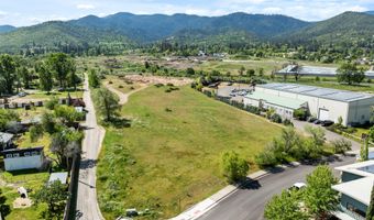 799 E Jefferson Ave, Ashland, OR 97520