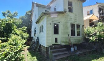1318 14th Ave, Altoona, PA 16601