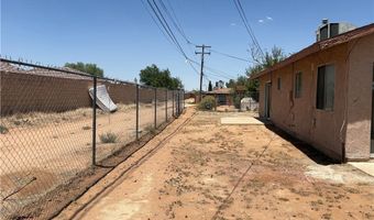 13508 Mohawk Rd, Apple Valley, CA 92308