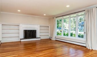 219 Brookhaven Rd, North Kingstown, RI 02852