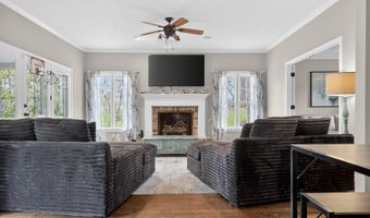 106 Ferndale St, Albertville, AL 35950