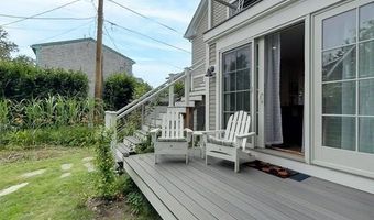 23 Warren Ave 1, Middletown, RI 02842