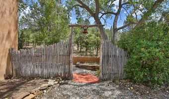 92 Sandia Cyn, Arroyo Hondo, NM 87513
