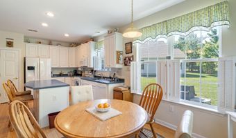 8 Spout Ter, Barnegat, NJ 08005
