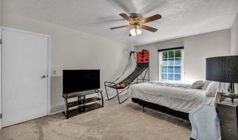 10237 INDEPENDENCE Dr, North Royalton, OH 44133