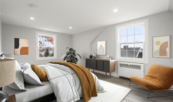 11 Hornbine St, Cranston, RI 02919
