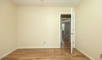 128 Cedar Ln, Beacon Falls, CT 06403