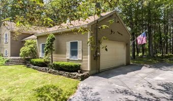 9 Kennebec Cir, Bath, ME 04530
