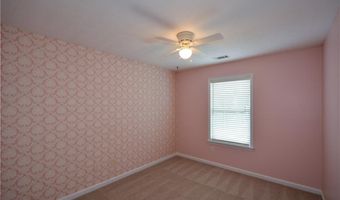 1045 Winthrope Chase Dr, Alpharetta, GA 30009