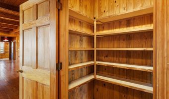 1793 Cherokee Dr, Bean Station, TN 37708
