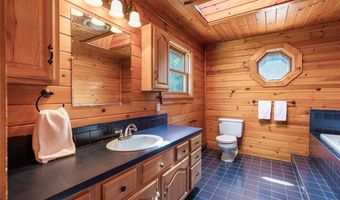14 Barker Ave, Warren, RI 02885