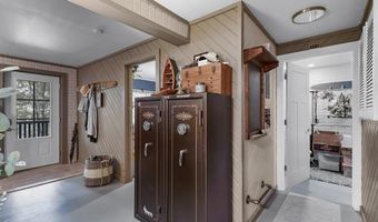 70 Donna Ct, Bedford, IN 47421