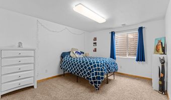 2243 Breckenridge Dr, Berthoud, CO 80513