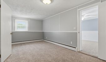 35 Superior View Blvd, North Providence, RI 02911
