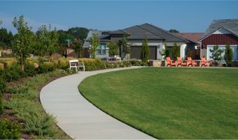 8220 Poinsettia St, Roseville, CA 95747