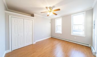 14 MEADOW St, Bayonne, NJ 07002